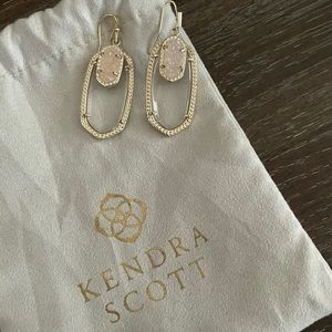 Kendra Scott Elle Earrings